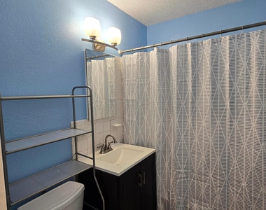 330 Barraclough Street - Photo Thumbnail 13