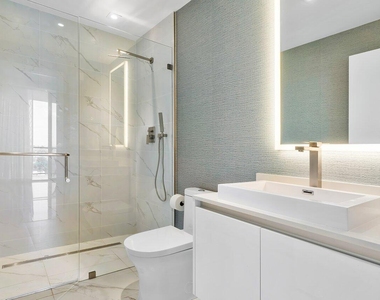 3100 N Ocean Drive - Photo Thumbnail 16