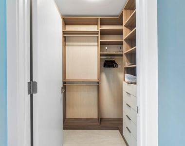 3100 N Ocean Drive - Photo Thumbnail 13