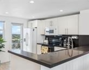 750 N Ocean Boulevard - Photo Thumbnail 14