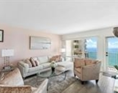 750 N Ocean Boulevard - Photo Thumbnail 5