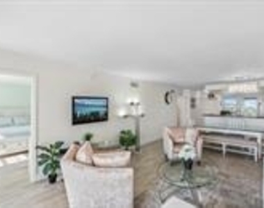 750 N Ocean Boulevard - Photo Thumbnail 4
