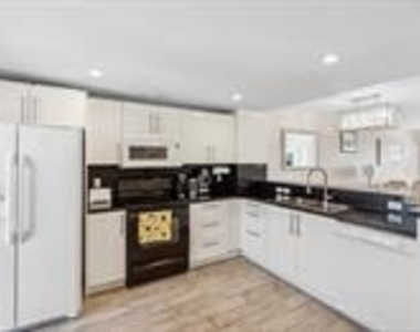 750 N Ocean Boulevard - Photo Thumbnail 17