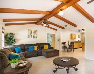 14870 Horseshoe Trace - Photo Thumbnail 4