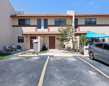 3281 E Golf Boulevard - Photo Thumbnail 19