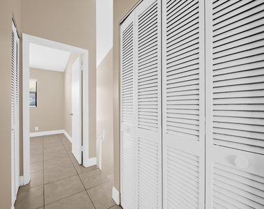 3281 E Golf Boulevard - Photo Thumbnail 13