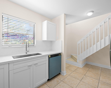 3281 E Golf Boulevard - Photo Thumbnail 1