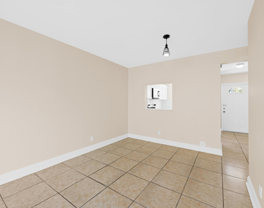 3281 E Golf Boulevard - Photo Thumbnail 5