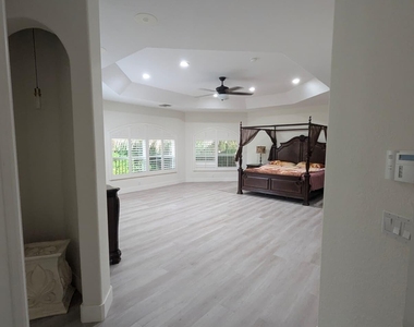 6301 Sw 58th Court - Photo Thumbnail 19
