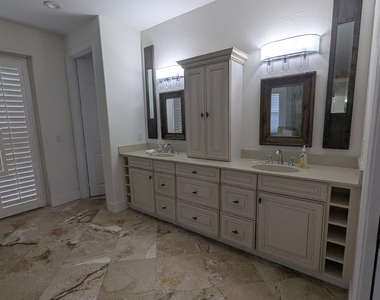 6301 Sw 58th Court - Photo Thumbnail 22