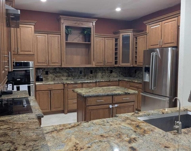 6301 Sw 58th Court - Photo Thumbnail 12