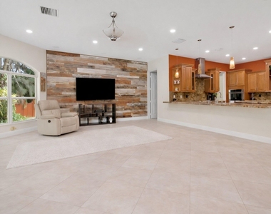 6301 Sw 58th Court - Photo Thumbnail 38