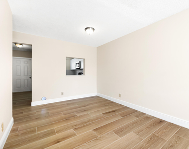 3281 E Golf Boulevard - Photo Thumbnail 6