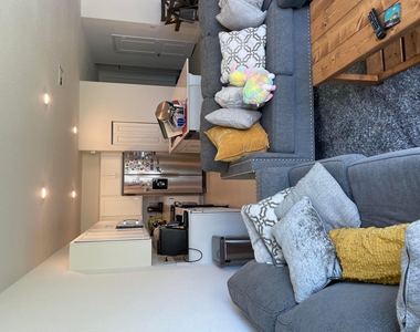 410 Se Crossoak Lane - Photo Thumbnail 17