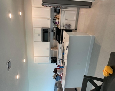 410 Se Crossoak Lane - Photo Thumbnail 15