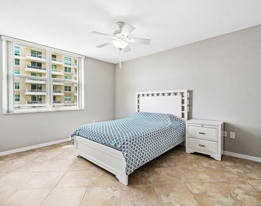 700 E Boynton Beach Boulevard - Photo Thumbnail 16