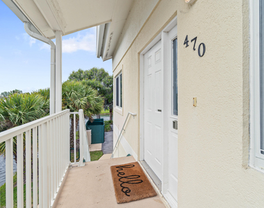 470 Bella Vista Court N - Photo Thumbnail 35