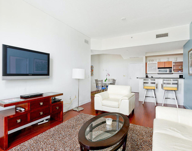 1551 N Flagler Dr Drive - Photo Thumbnail 7