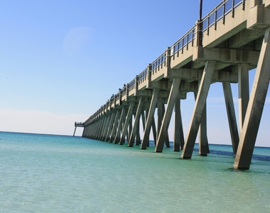 301 S Seas Drive - Photo Thumbnail 32
