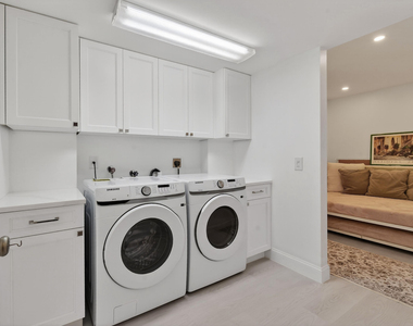 301 S Seas Drive - Photo Thumbnail 19