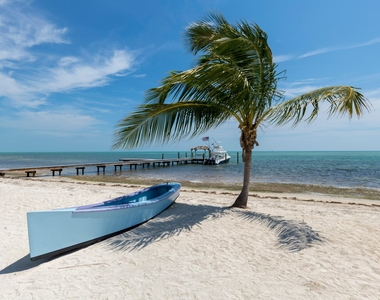 301 S Seas Drive - Photo Thumbnail 34