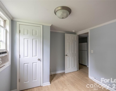 1022 Wood Street - Photo Thumbnail 16