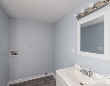 1022 Wood Street - Photo Thumbnail 20