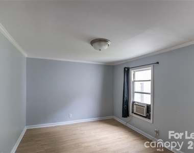 1022 Wood Street - Photo Thumbnail 12