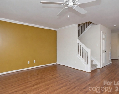 10034 Pergola View Court - Photo Thumbnail 6