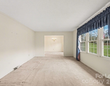11002 Harrisburg Road - Photo Thumbnail 13