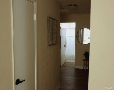 218 Newcastle Avenue - Photo Thumbnail 16