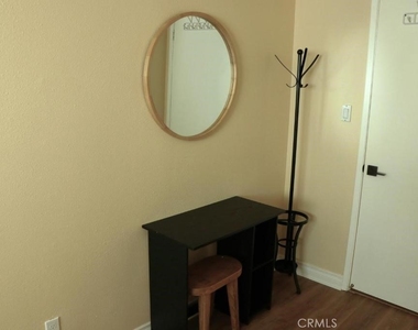 218 Newcastle Avenue - Photo Thumbnail 17
