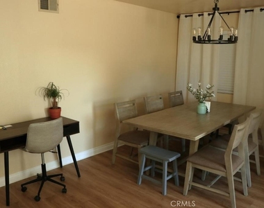 218 Newcastle Avenue - Photo Thumbnail 14