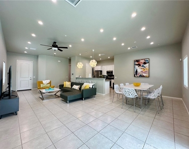 68315 Modalo Road - Photo Thumbnail 2
