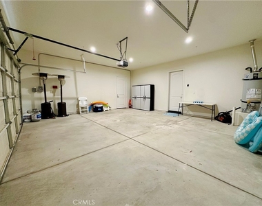 68315 Modalo Road - Photo Thumbnail 10