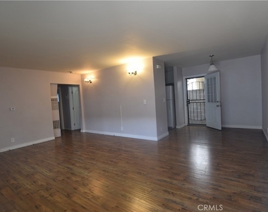 317 Providencia Avenue - Photo Thumbnail 1