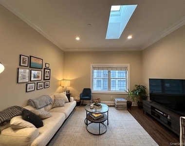 50-2k Stewart Avenue - Photo Thumbnail 2