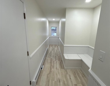 24 Kimberly Court - Photo Thumbnail 4