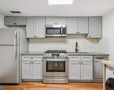 2036 Mount Vernon Street - Photo Thumbnail 11