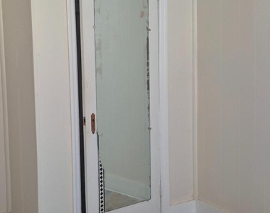 4725 Northwood Street - Photo Thumbnail 2