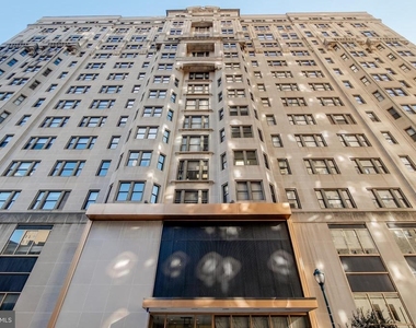 135 S 19th Street - Photo Thumbnail 1