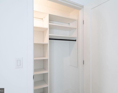 1139 N 3rd Street - Photo Thumbnail 14