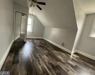 1662 Old York Road - Photo Thumbnail 4