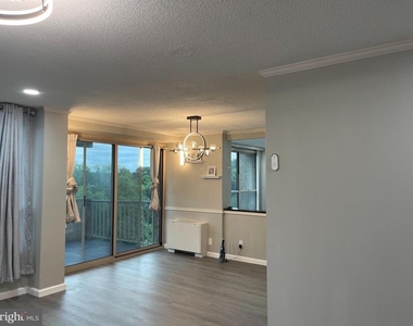 1001 City Avenue - Photo Thumbnail 6