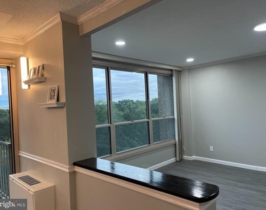 1001 City Avenue - Photo Thumbnail 10