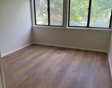 4610 Acton Court - Photo Thumbnail 12