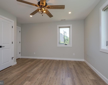 92 Pennwood Drive - Photo Thumbnail 11