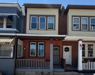 917 Koehler Street - Photo Thumbnail 1