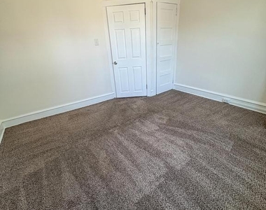 917 Koehler Street - Photo Thumbnail 13