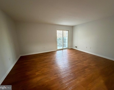 16 Iroquois Drive - Photo Thumbnail 3
